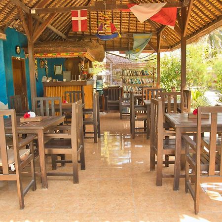 Bunga Bungalows Gili Meno Exterior photo