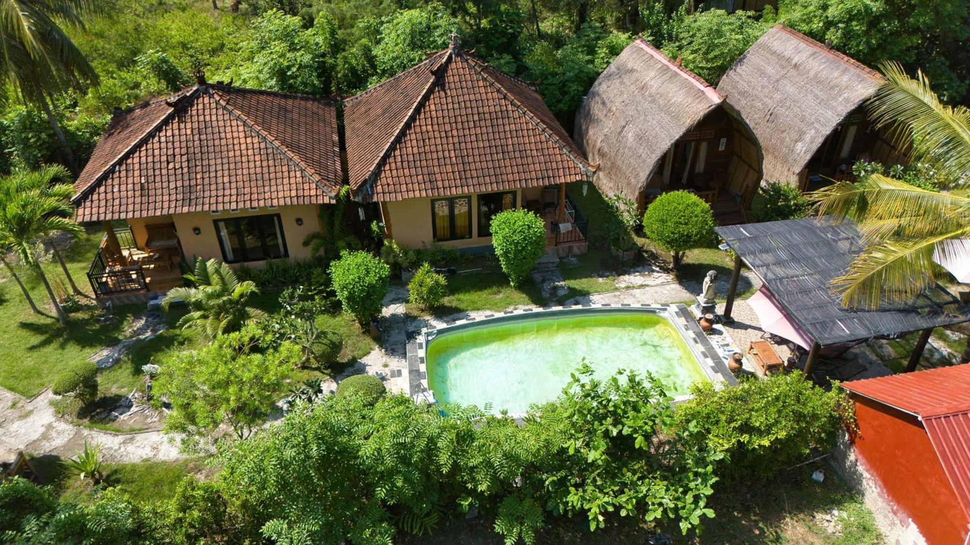 Bunga Bungalows Gili Meno Exterior photo